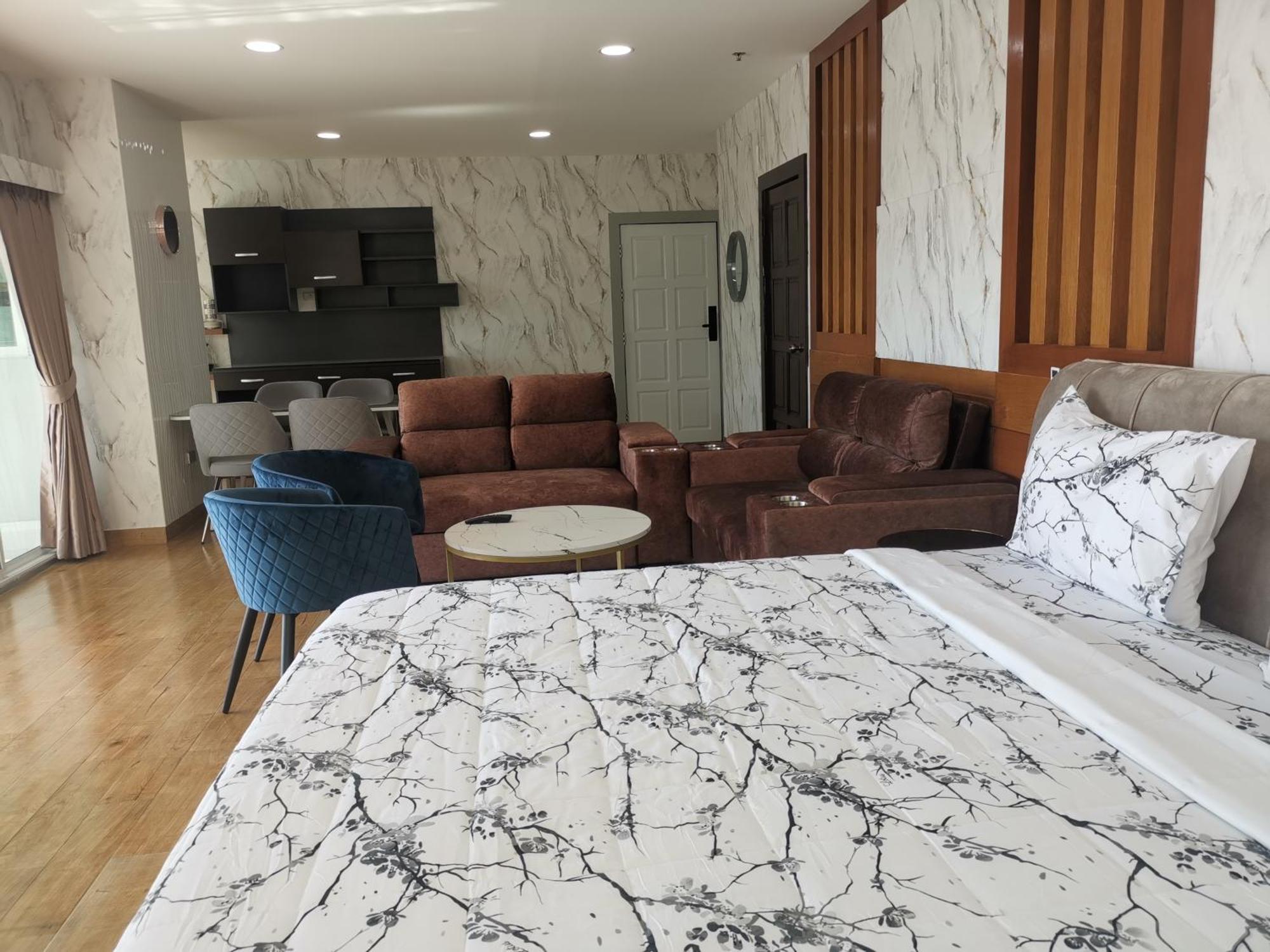 View Talay6 By Blue Ocean Suite Pattaya Rum bild